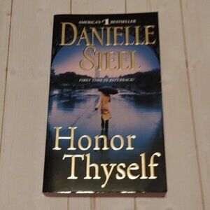 3/$13 Honor Thyself By Danielle Steel Adult Fiction Novel Paperback Book